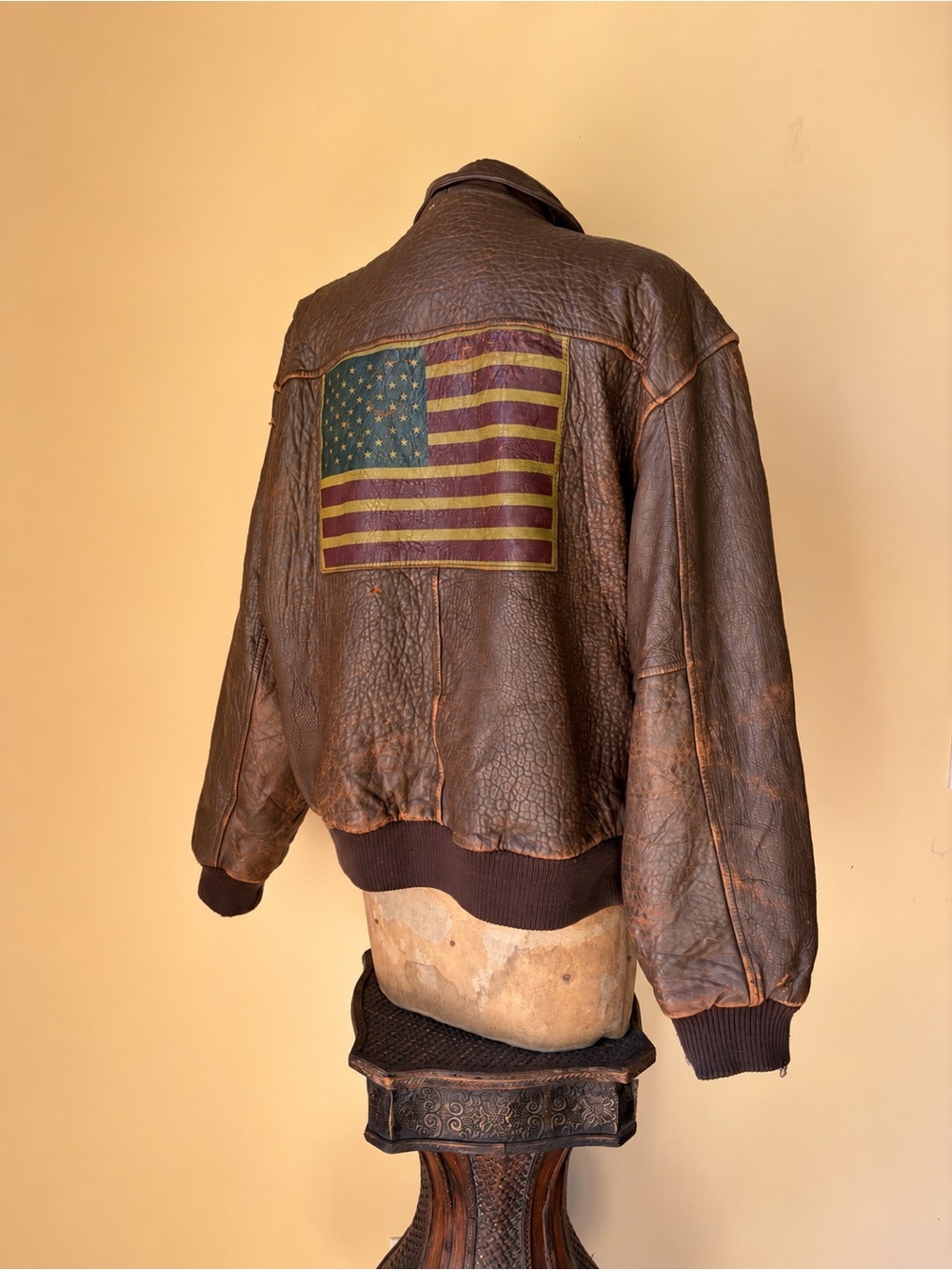 Vtg 90's Wilsons Adventure Bound Leather BomberJacket American Flag Western